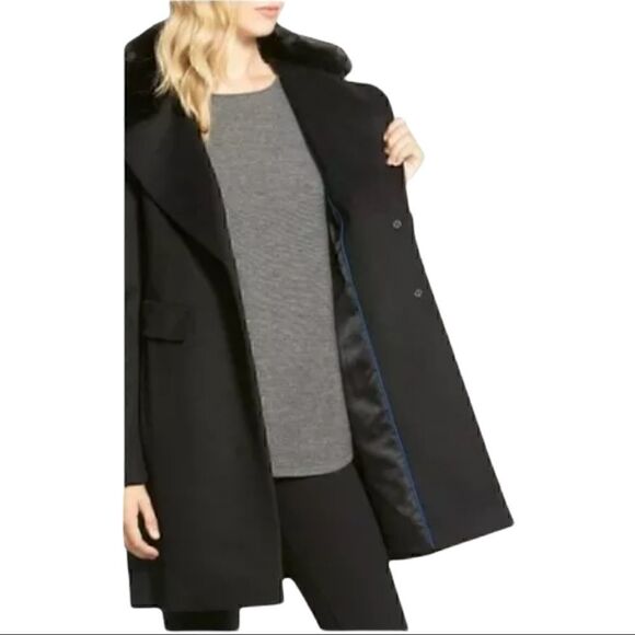 DKNY Black Winter Coat With Fur Collar - Picture 5 of 12